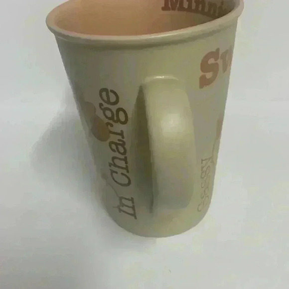 Minnie Mouse coffee cup - Picture 4 of 9